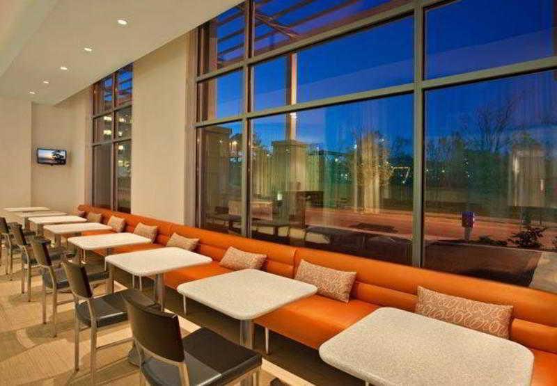 Springhill Suites Pittsburgh Southside Works Restoran fotoğraf